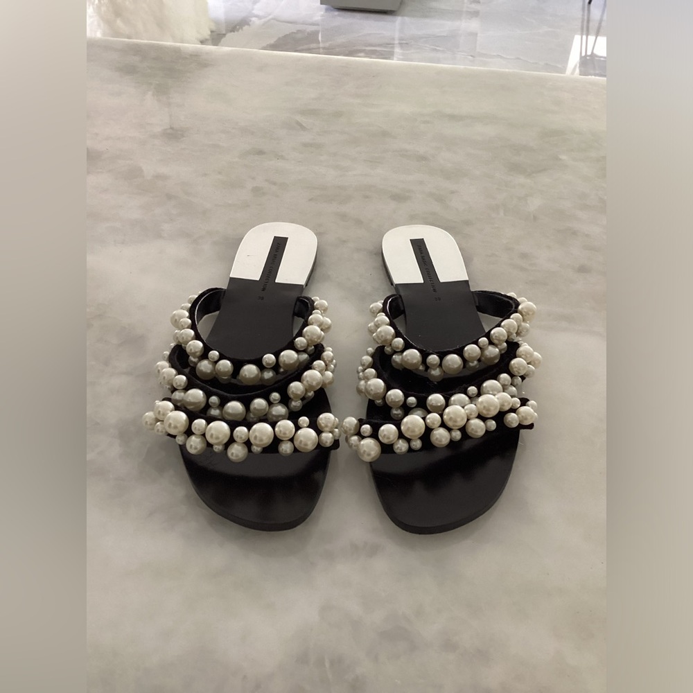 Zara Pearl Sandals